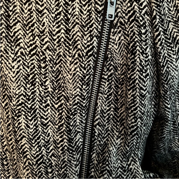 Theory Joean Goat Leather and Tweed Zipped Moto Jacket - Picture 4 of 8